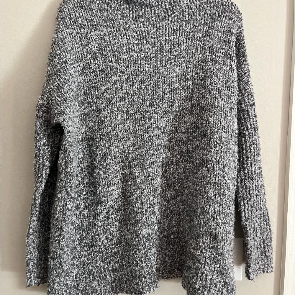 Massimo Women's Gray Sweater